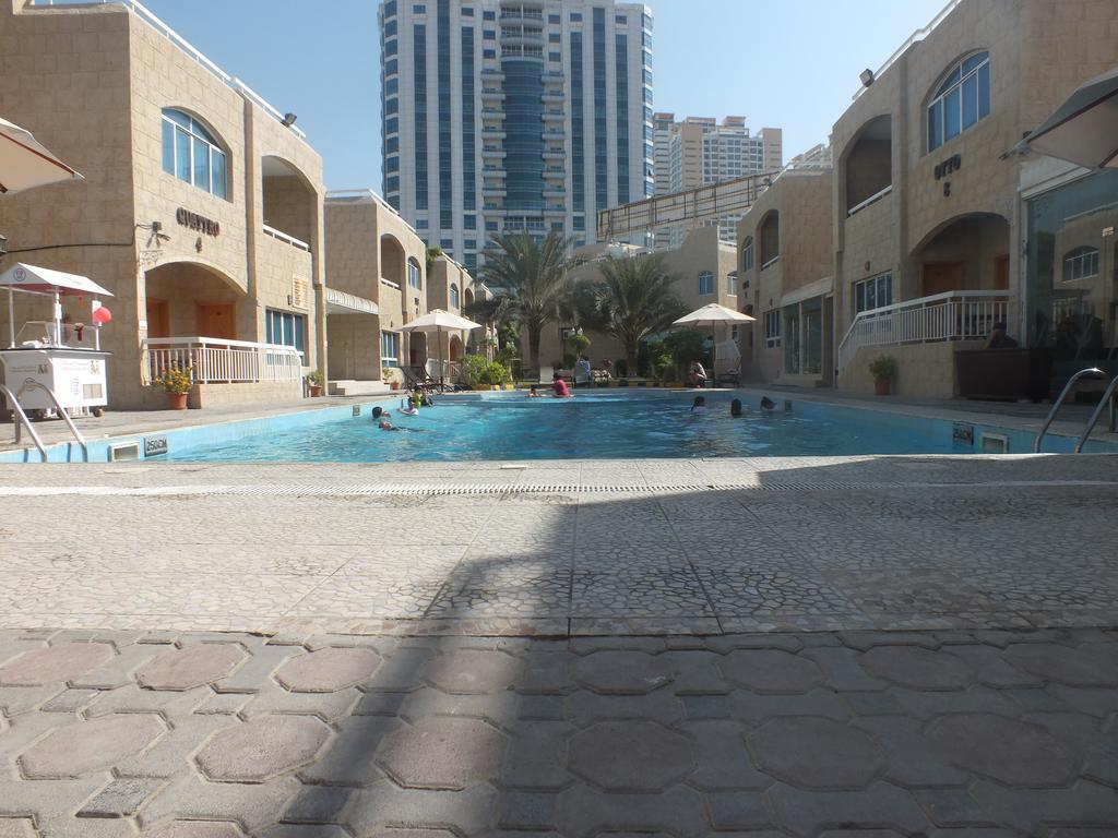 منتجع فيرونا الشارقة المظهر الخارجي الصورة